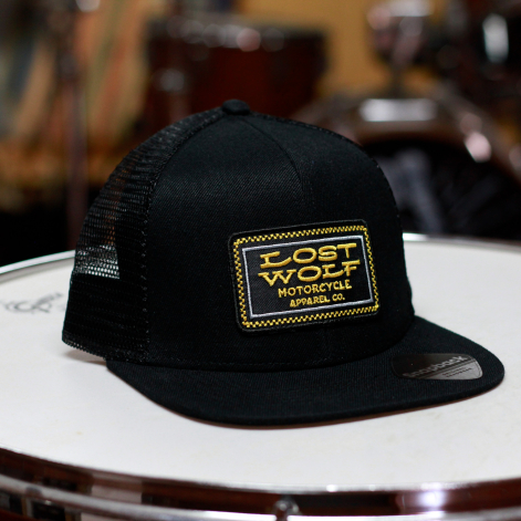 Gorra Apparel trucker color negro de Lost Wolf